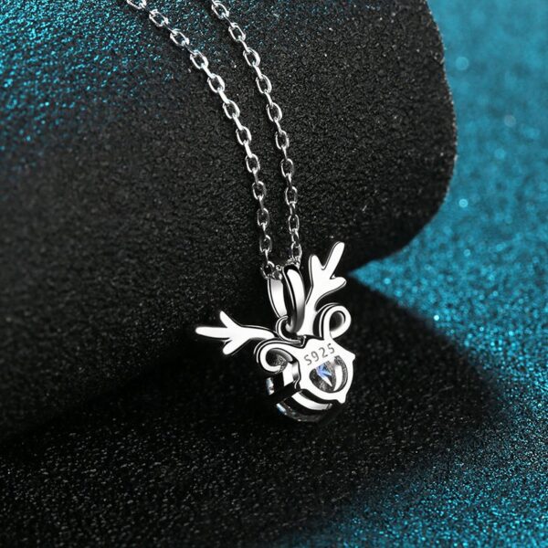 AZ120-X 0.3ct S925 Sterling Silver Moissanite Lock Bone Chain Dynamic Pendant Necklace Chilled Minimalist GBA Certified Free Gift Box