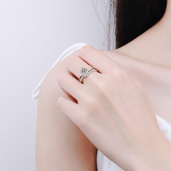 AZ421-J 0.5CT Moissanite Eternal Ring for Women S925 Pure Silver Plated 18K White Gold Laboratory Diamond Fashion Jewelry