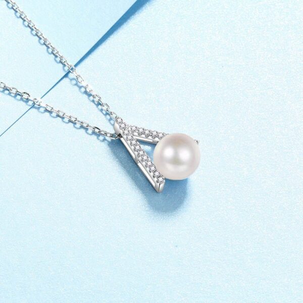 AZ845-X Fashion Luxury Classic Elegant Moissanite Diamond-set Pearl Letter V Necklaces For Women s925 Silver Party Jewelry