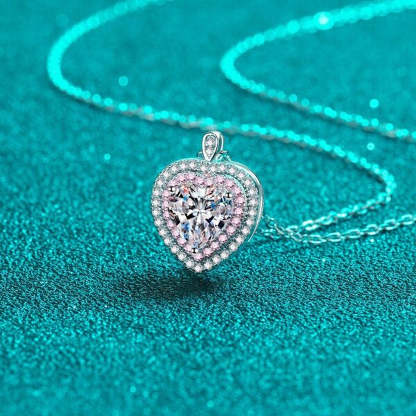 AZ808-X Fashion Trend Luxury Classic Moissanite Diamond-set Fine Heart Necklace Women 925 Silver Party Charms Jewelry Gift
