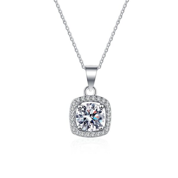 AZ424-X MoisaLuxe Official Store GRA Moissanite Plata Sterling 925 Silver Pendant V-shaped Micro-inlaid Necklace Clavicle Chain Items
