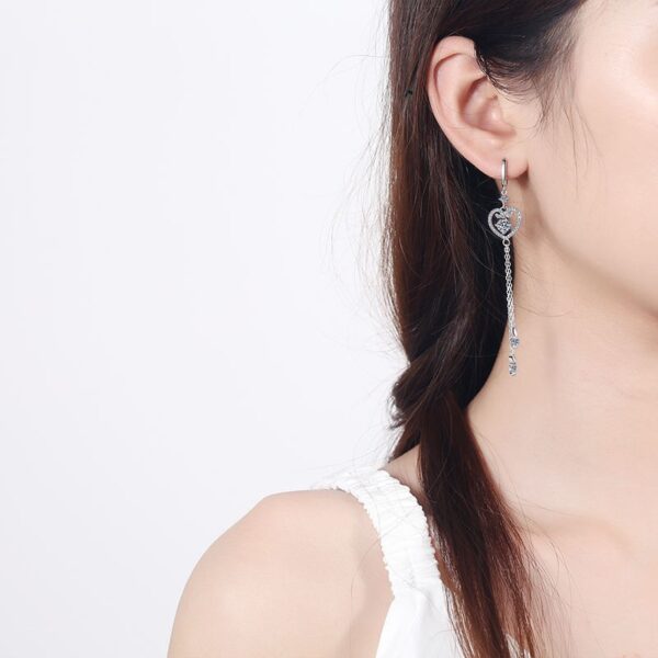 AZ121-E 925 Sterling Silver Heart Tassel Earrings 1 Carat Round Cut Moissanite Lab Diamond Drop Earrings Wedding Engagement Jewelry