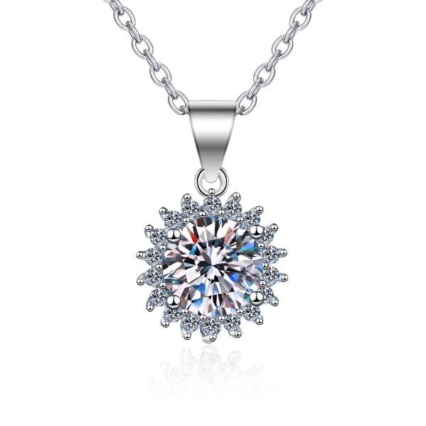 AZ221-X Fashion Trend Luxury Classic Moissanite Diamond-set 1ct Flower Necklace Women 925 Silver Party Charms Jewelry Gift