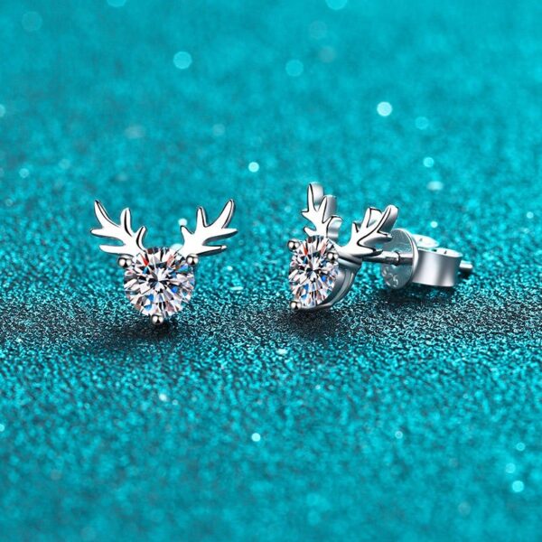 AZ461-E 925 Sterling Silver Antler Earrings 1CT Moissanite Stud Earrings Round Diamond Cute Elk Stud Earrings for Women Christmas Gifts