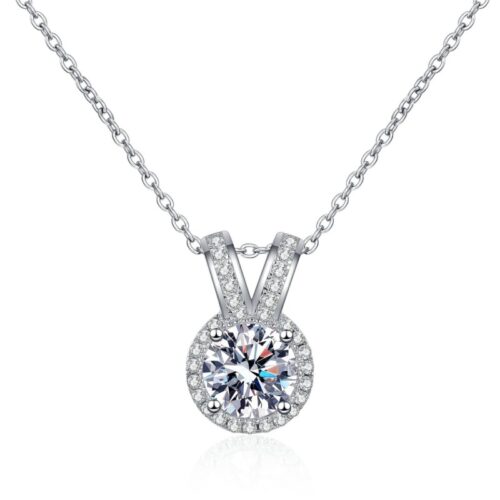 TFq0xIROvoNCM0sKg1PXW2lTrR7kx6IY-800x800-1 AZ847-X Fashion Trend Luxury Classic Moissanite Diamondset 1ct V Round Necklace Women 925 Silver Party Charms Jewelry Gift