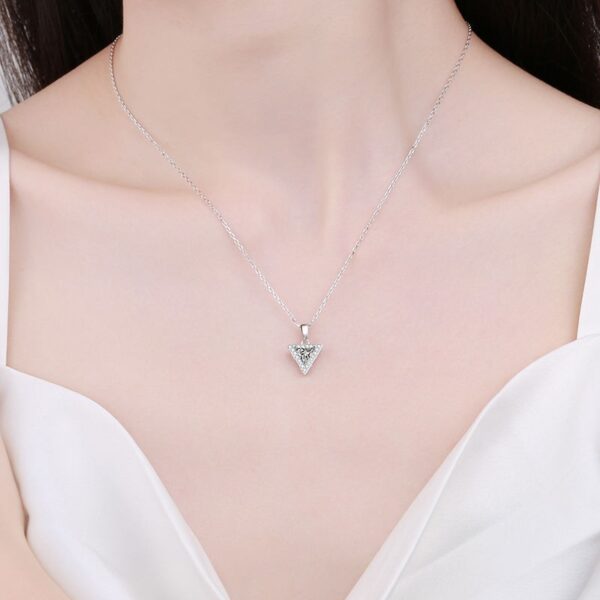 AZ520-X Cupid Heart Necklace Women's Light Luxury Romantic Angel Wings Collar Chain Moissanite Pearl Pendant female Engagement Gift
