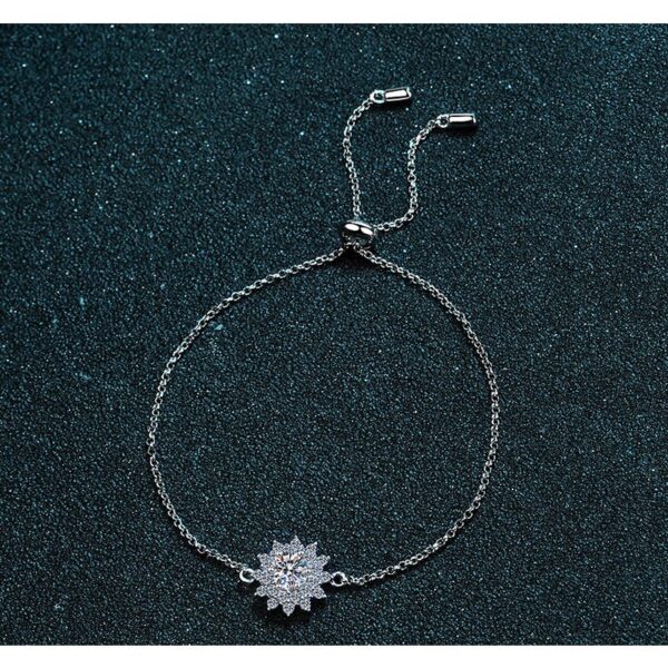 AZ010-J 1ct Moissanite Rings For Women D Color VVS Luxury Flower Shape Bridal Female Engagement Wedding Jewerly Size5-9