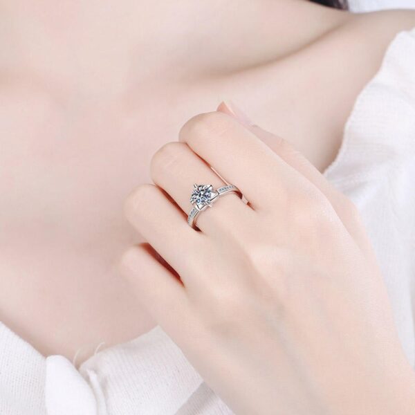 AZ296-J Luxury PT950 Platinum Women and Women Couple Ring Brilliant D Color Total 1Ct Moissanite Diamond Valentine's Day Unisex Rings