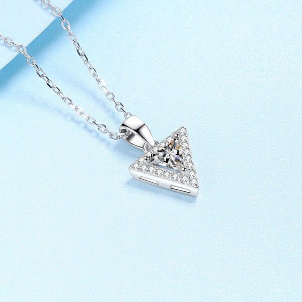 AZ520-X Cupid Heart Necklace Women's Light Luxury Romantic Angel Wings Collar Chain Moissanite Pearl Pendant female Engagement Gift