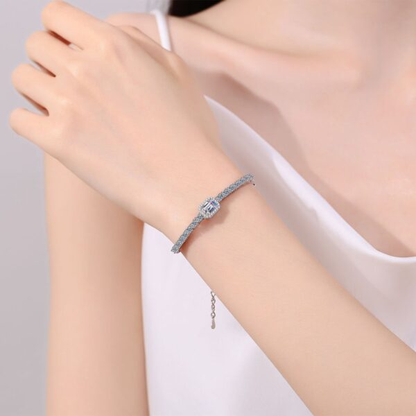 AZ921-S Brilliant 1ct Moissanite Personalized Bracelet for Women, Classic PT950 Platinum Stretch Adjustable Luxury Designer Fine Jewelry