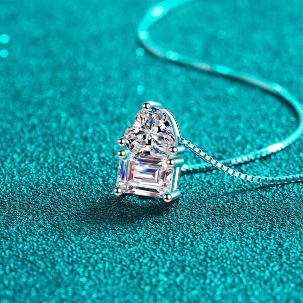 AZ805-X S925 Sterling Silver Simple Heart Square 2CT D-Color Moissanite Diamond Necklace Wedding for Women's Party Jewelry
