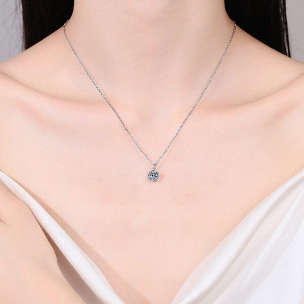 AZ875-X Fashion Trend Luxury Classic Moissanite Diamond-set 1ct Simple Necklace Women 925 Silver Party Charms Jewelry Gift